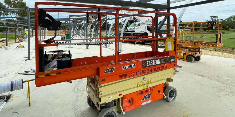 pros and cons of electric scissor lifts