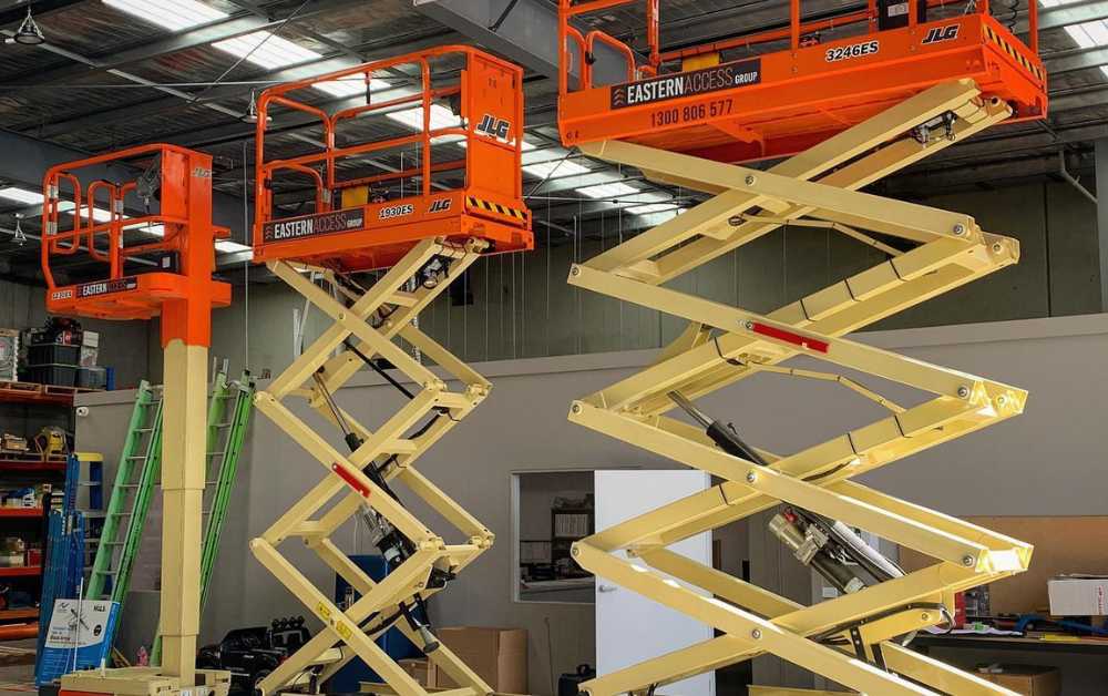 Can Scissor Lifts Be Left Outside After Use - Eastern Access Group
